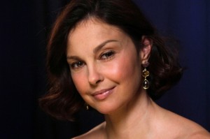 People Ashley Judd People Ashley Judd 300x199 Dont mess with Judd She does her own stunts!